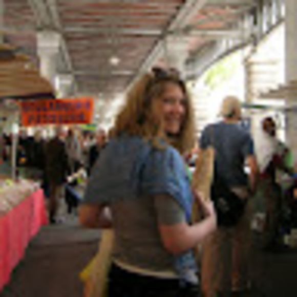 Meet your Posher, Allison - Picture 1 of 1